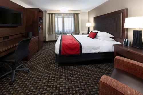 Best Western Plus Ramkota Hotel - image 26