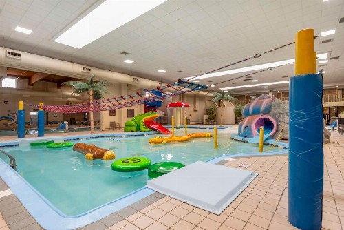 Best Western Plus Ramkota Hotel - image 6