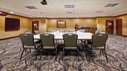 Holiday Inn Express & Suites Sioux Falls Southwest an IHG Hotel - image 8