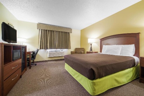 AmericInn by Wyndham Sioux Falls - image 10