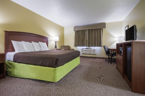 AmericInn by Wyndham Sioux Falls - image 6