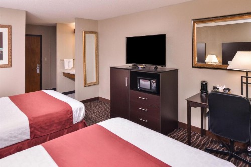 Baymont by Wyndham Sioux Falls North I-29 and Russell Street - image 34