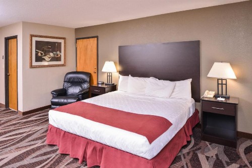 Baymont by Wyndham Sioux Falls North I-29 and Russell Street - image 39