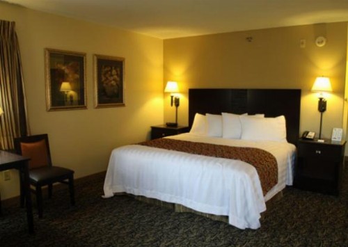 Valley Inn Sanford Medical Center - image 6