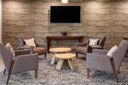 Candlewood Suites Sioux Falls an IHG Hotel - image 31