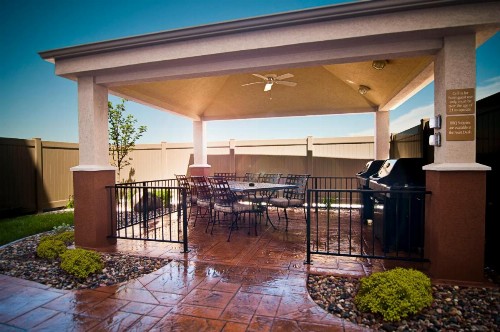 Candlewood Suites Sioux Falls an IHG Hotel - image 36
