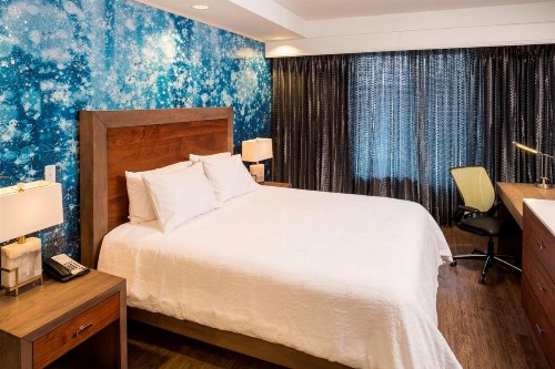 Hilton Garden Inn Sioux Falls Downtown - image 15