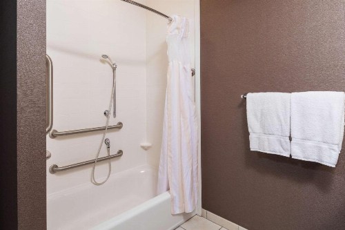 Hilton Garden Inn Sioux Falls Downtown - image 9