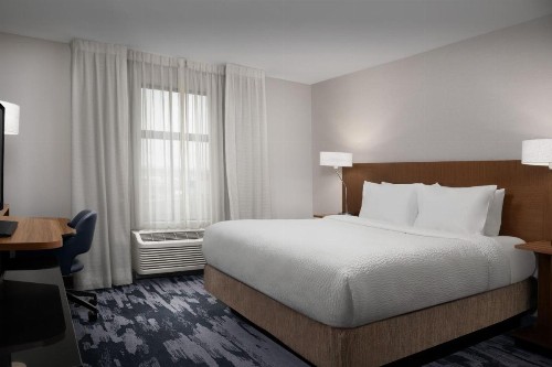Fairfield Inn & Suites By Marriott Sioux Falls Airport - image 17