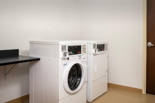 Fairfield Inn & Suites By Marriott Sioux Falls Airport - image 24
