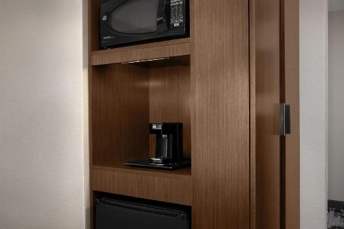 Fairfield Inn & Suites By Marriott Sioux Falls Airport - image 7