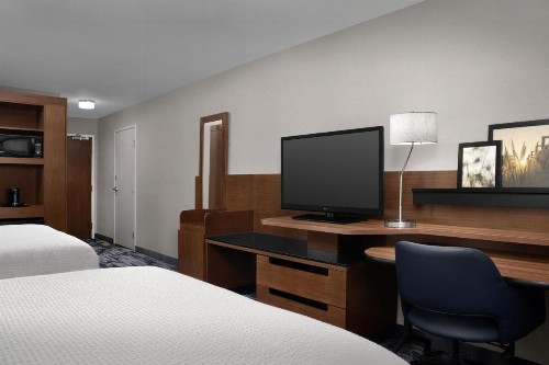 Fairfield Inn & Suites By Marriott Sioux Falls Airport - image 8