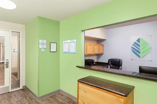 WoodSpring Suites Sioux Falls - image 5