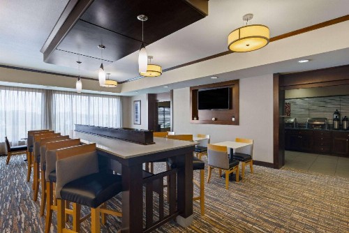 La Quinta by Wyndham Sioux Falls - image 8