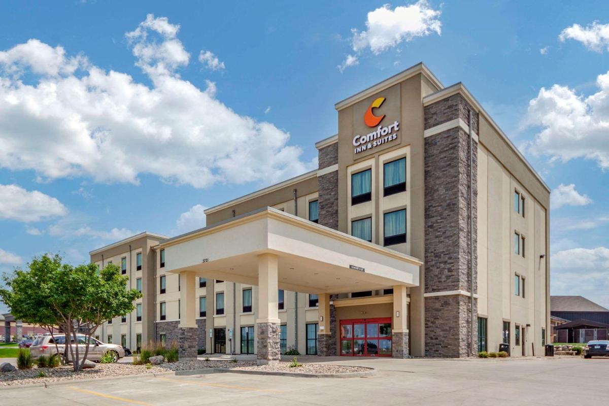 Comfort Inn & Suites Avera Southwest - main image
