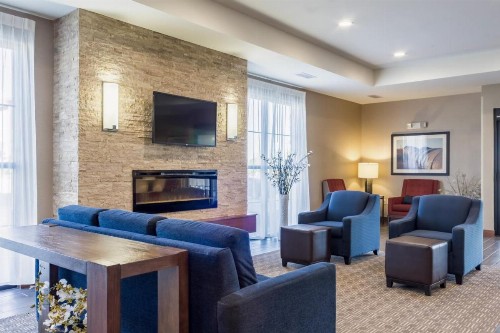 Comfort Inn & Suites Avera Southwest - image 26