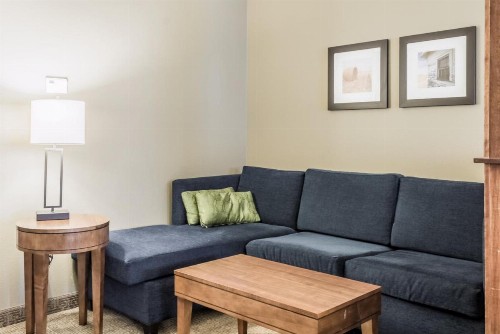 Comfort Inn & Suites Avera Southwest - image 31