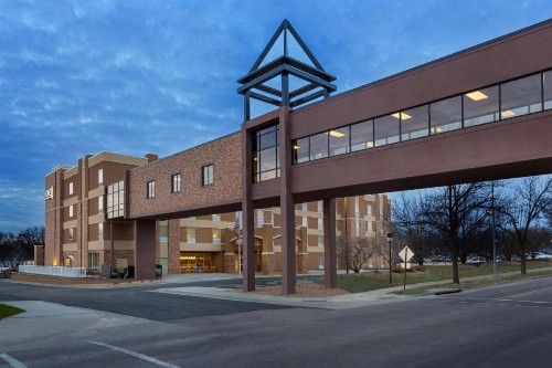 Home2 Suites by Hilton Sioux Falls Sanford Medical Center - image 2