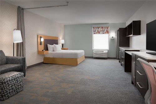 Home2 Suites by Hilton Sioux Falls Sanford Medical Center - image 29
