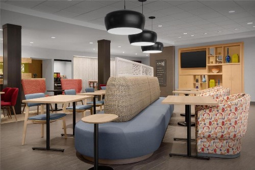 Home2 Suites by Hilton Sioux Falls Sanford Medical Center - image 9