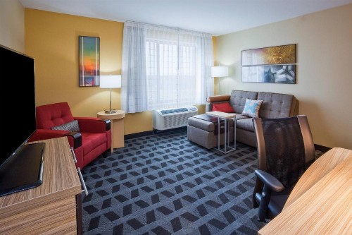 TownePlace Suites by Marriott Sioux Falls South - image 6