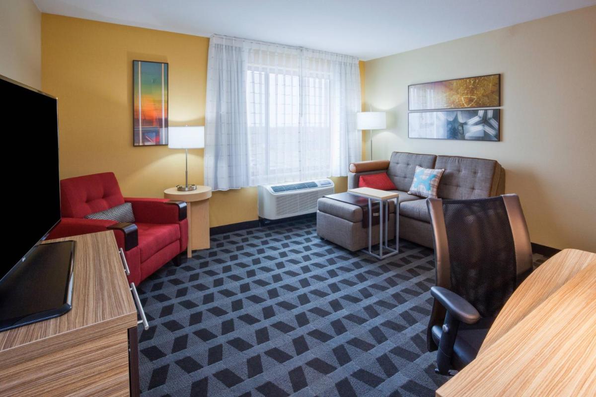 TownePlace Suites by Marriott Sioux Falls South - image 6