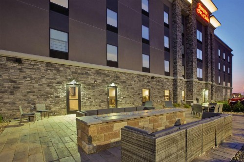 Hampton Inn & Suites By Hilton Southwest Sioux Falls - image 19