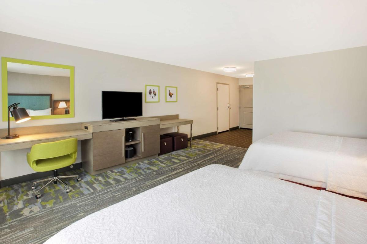 Hampton Inn & Suites By Hilton Southwest Sioux Falls - image 2