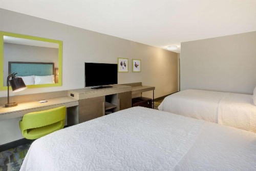 Hampton Inn & Suites By Hilton Southwest Sioux Falls - image 38