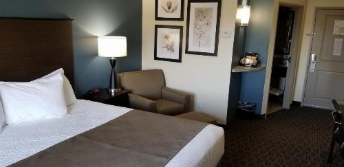 AmericInn by Wyndham Sioux Falls North - image 11