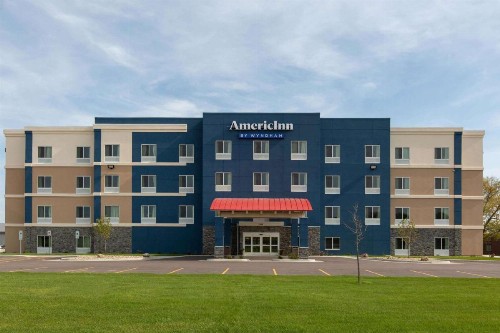 AmericInn by Wyndham Sioux Falls North - image 21