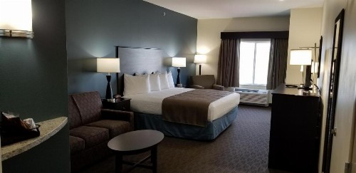 AmericInn by Wyndham Sioux Falls North - image 37