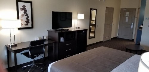 AmericInn by Wyndham Sioux Falls North - image 43