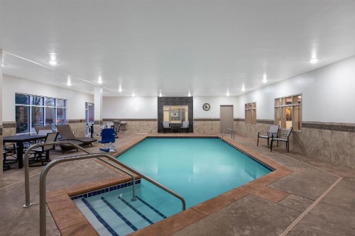 AmericInn by Wyndham Sioux Falls North - image 9