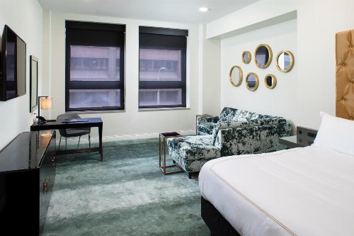 Hotel On Phillips - image 3