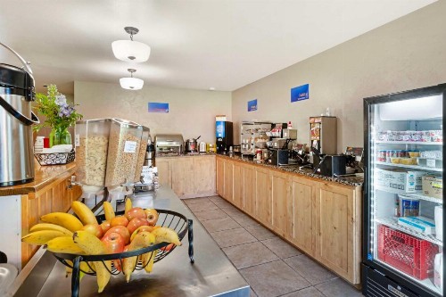 Best Western Ponderosa Lodge - image 11