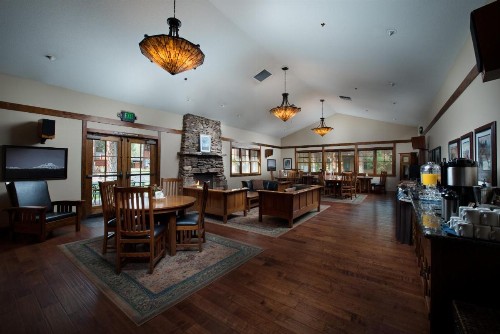FivePine Lodge - image 18