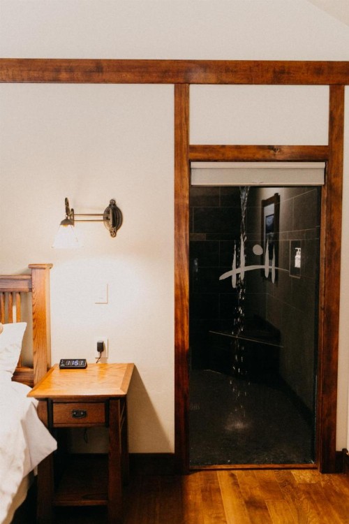 FivePine Lodge - image 8