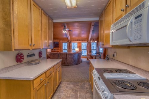 Black Butte Ranch - image 14