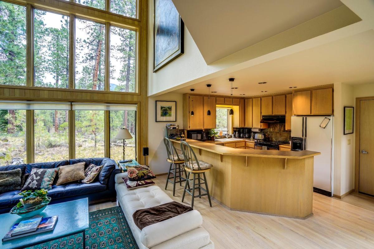 Black Butte Ranch: South Meadow Contemporary - image 6
