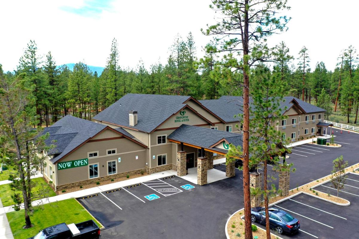 GrandStay Hotel & Suites - main image