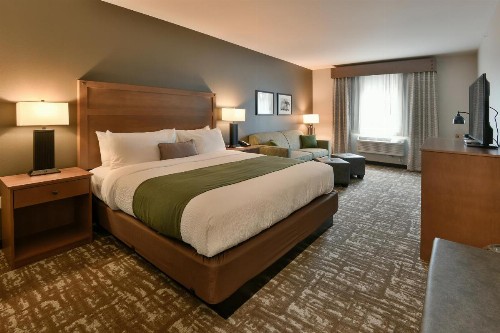 GrandStay Hotel & Suites - image 22