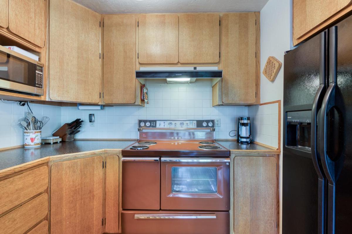 Tollgate Private Hideaway - image 7