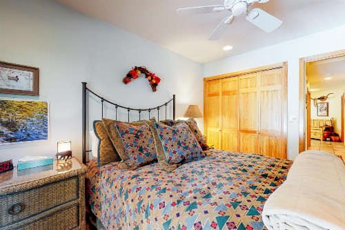 Tollgate Homestead Haven - image 8
