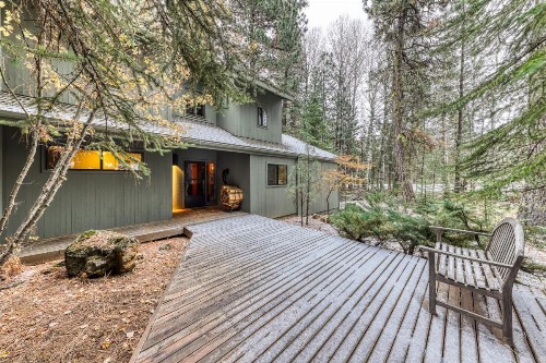 Golf Course Home 148 - image 1