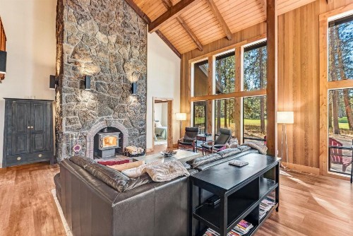 Aspen Lodge - Large Deck Hot Tub & Fairway View home