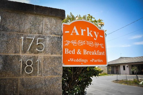 Arky's B&B - image 6