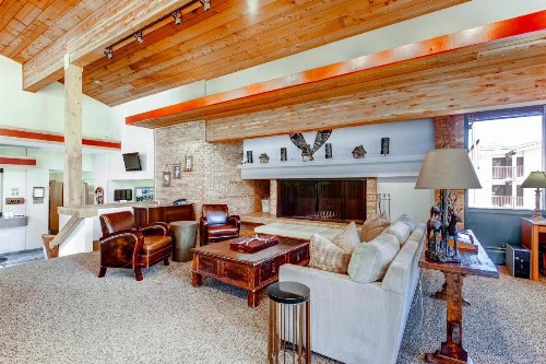 Mountain Chalet Snowmass - image 40