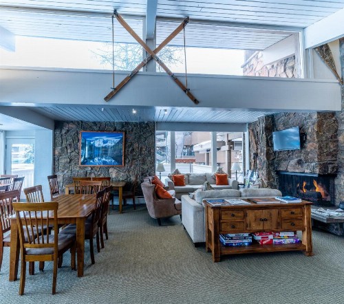 Pokolodi Lodge - image 42