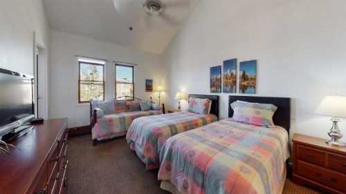 Woodrun 3 Bedroom Condo Ski-in Ski-out - image 23